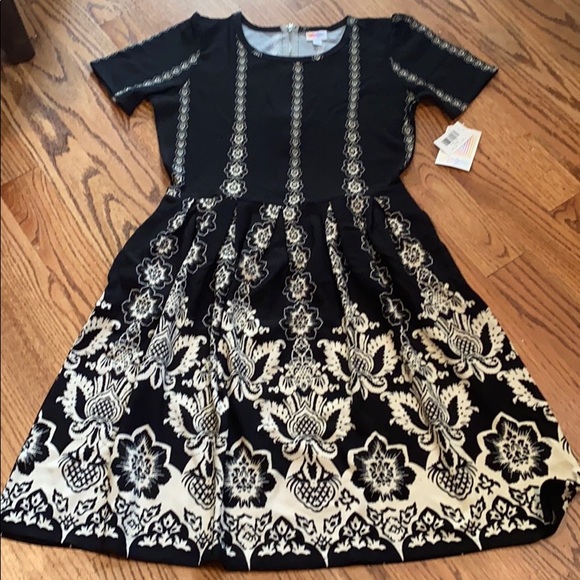 Meet your Posher, Samantha - Picture 6 of 16